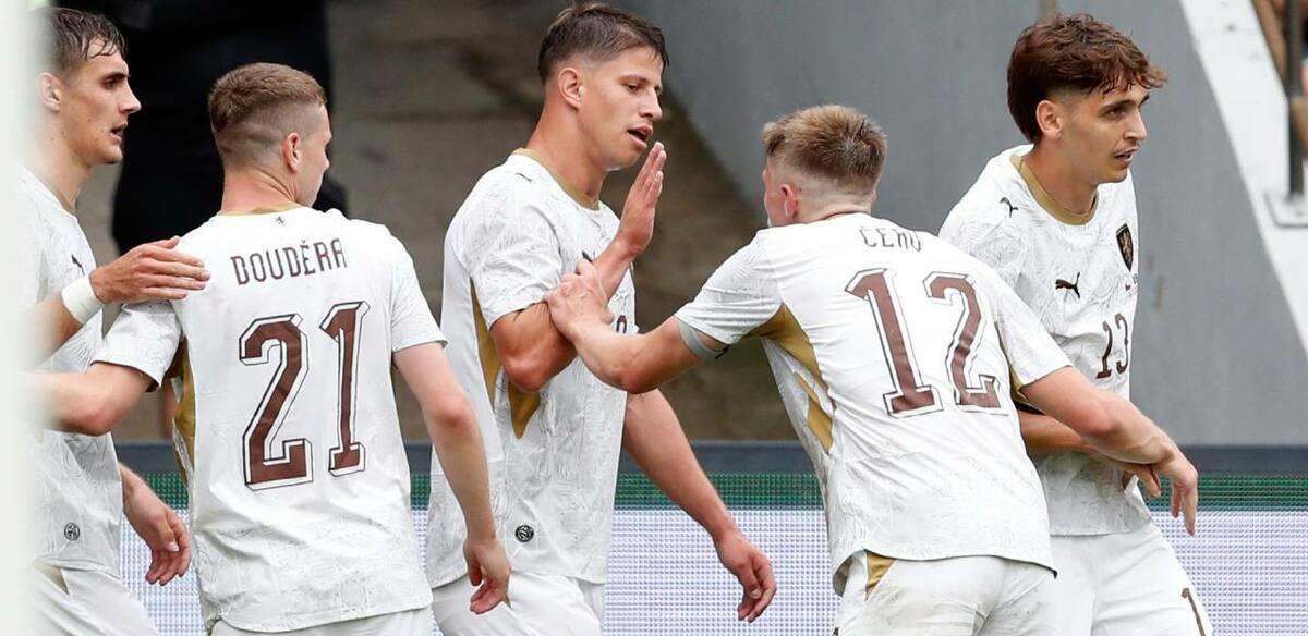 Chequia mostró un buen nivel ante Kosovo (Reuters)