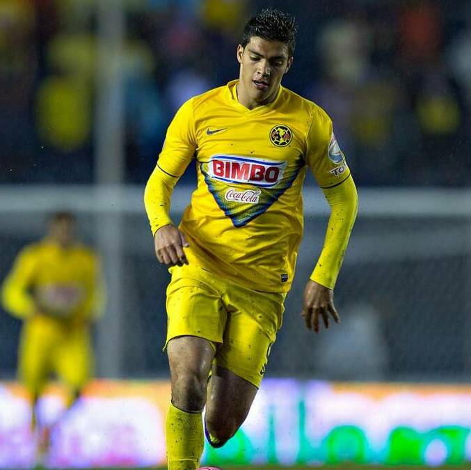 Los americanistas añoran el regreso de Raúl Jiménez (Imago7)