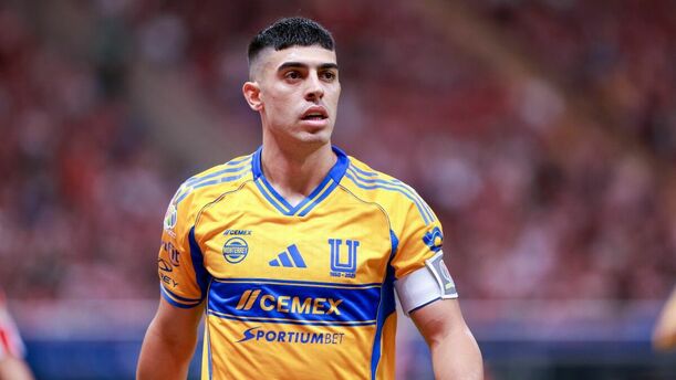 Juan Brunetta como capitán de Tigres (Imago7)