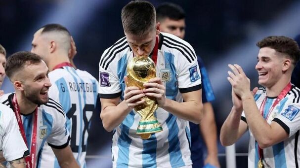 Juan Foyth el defensor que fue Campeón con Argentina en Qatar 2022 (FOTO: Instagram @juanfoyth)