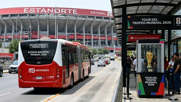 Mundial 2026: anuncian ruta especial de Metrobús hacia el Estadio Banorte | Foto: IA