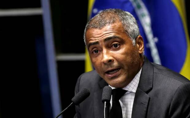 Romario insultó a Boca Juniors (Reuters)