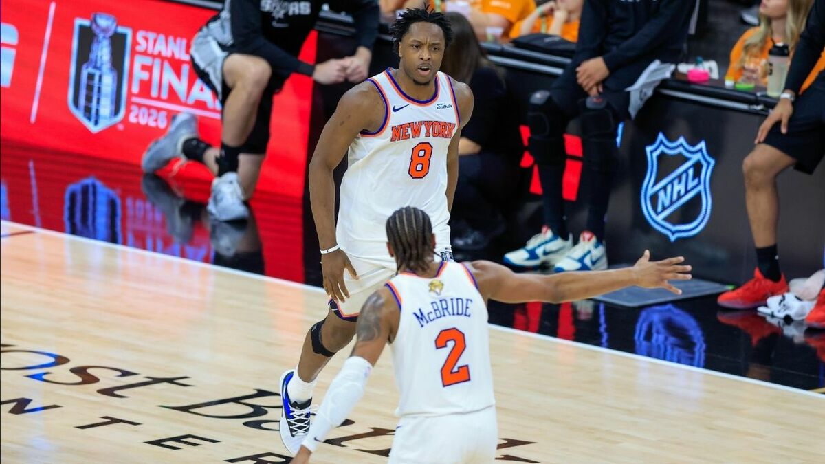 Los Knicks sorprendieron a los Spurs y se llevaron el Juego 1 de las Finales (Fotografía: EFE)