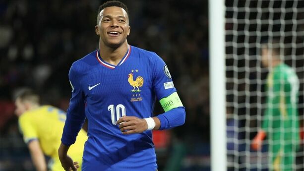Mbappé está lesionado y no jugará el domingo con Francia. (Foto: EFE)