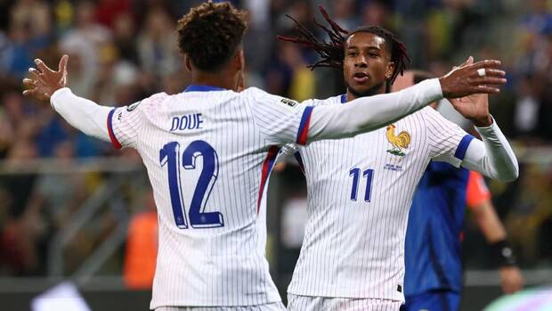 Francia comienza con éxito sus eliminatorias (Reuters)