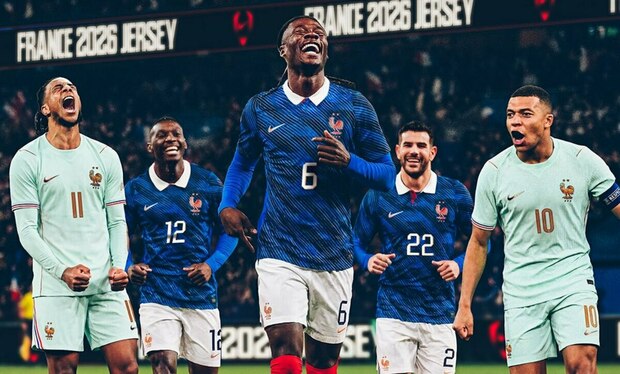 Francia presentó sus jerseys para el Mundial 2026 (X @equipedefrance)