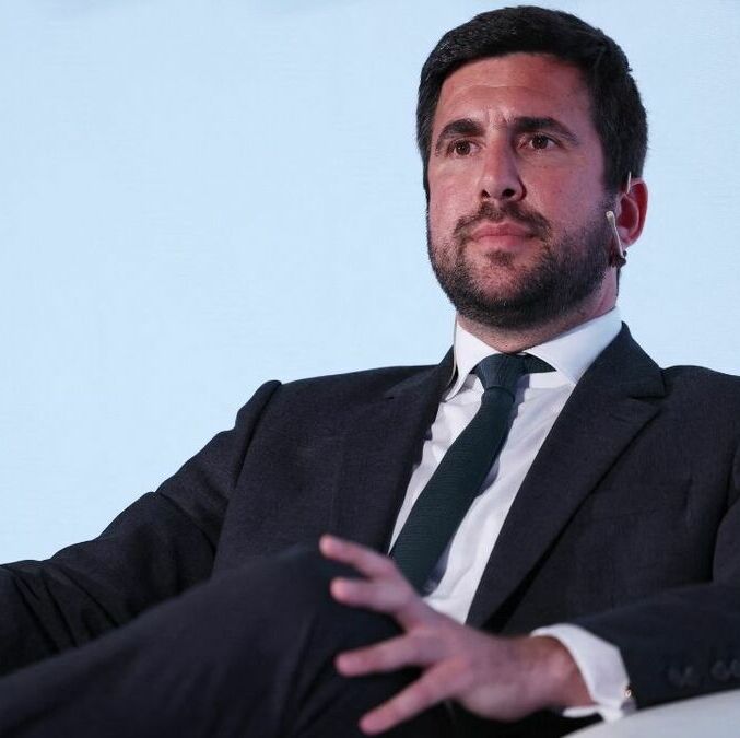 Enrique Riquelme, candidato a la presidencia del Real Madrid (Reuters)
