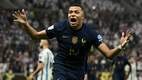 Kylian Mbappé quiere seguir haciendo historia en los Mundiales (Reuters)