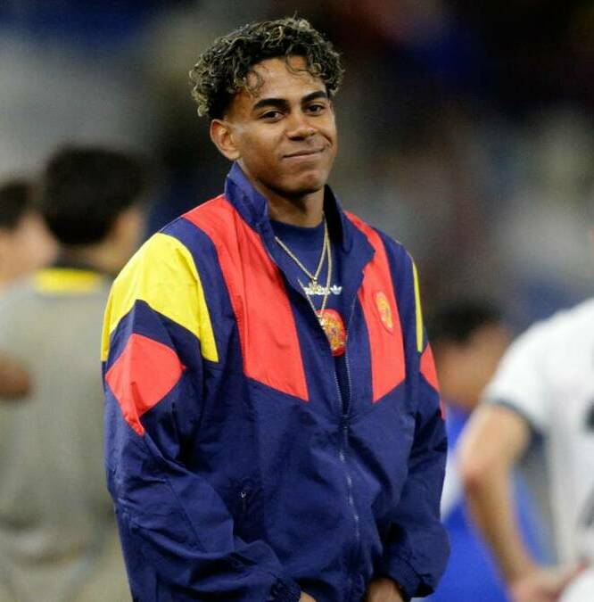Lamine Yamal es elegido el mejor jugador de la temporada 2025-26 en LaLiga / Reuters