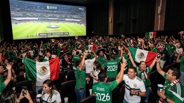 Estos son los precios para ver los partidos del Mundial 2026 en el cine. Foto: Gemini AI