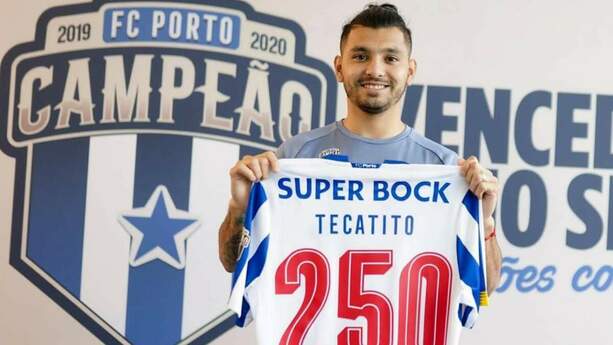 Tecatito Corona tuvo una gran carrera en el Porto (Ig jesustecatitoc)