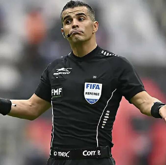 Fernando Hernández será el encargado de llevar el España vs Perú / X: SEFutbol