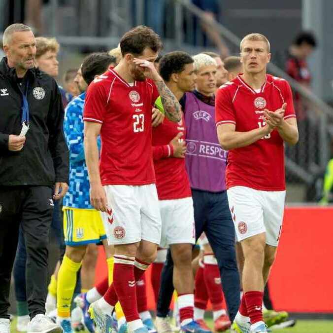 Los jugadores no podían creer lo que estaba pasando (EFE)