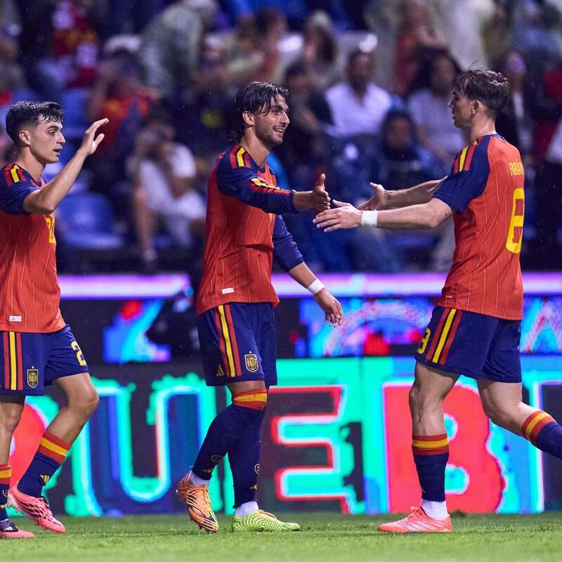 Para top España vs Perú