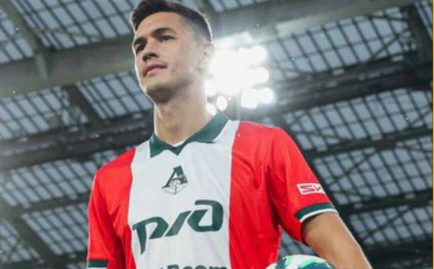 César Montes ahora jugará en el futbol de Rusia (Twitter @CJasib)