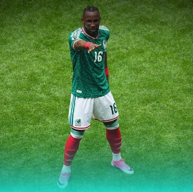 Julián Quiñones anotó ante Sudáfrica (Imago7)