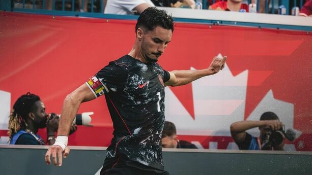 Stephen Eustaquio con Canadá (@CANMNT_Official)