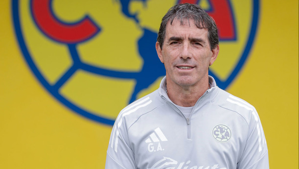 Guillermo Almada fue presentado con el América. (Foto: X @ClubAmerica)