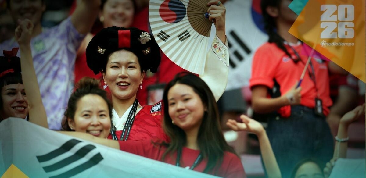 Afición coreana en el Estadio Guadalajara (Reuters)