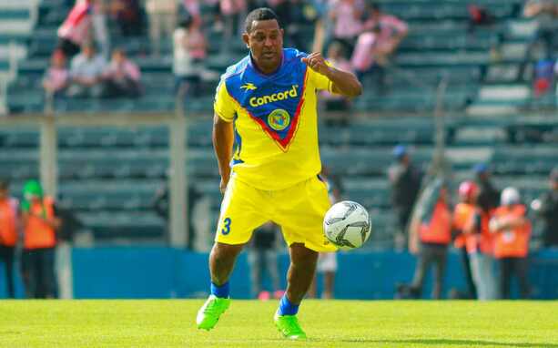 Antonio Carlos Santos durante un juego de leyendas del América (Foto: Imago7)