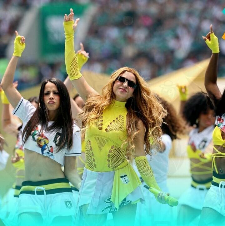 Bailarinas de Shakira despejan las dudas sobre la presentación que dividió las redes | Foto: Reuters