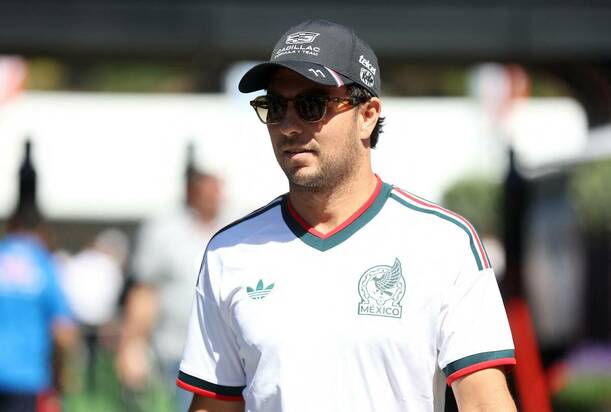 Checo Pérez finalizó en la vigésima posición / Reuters