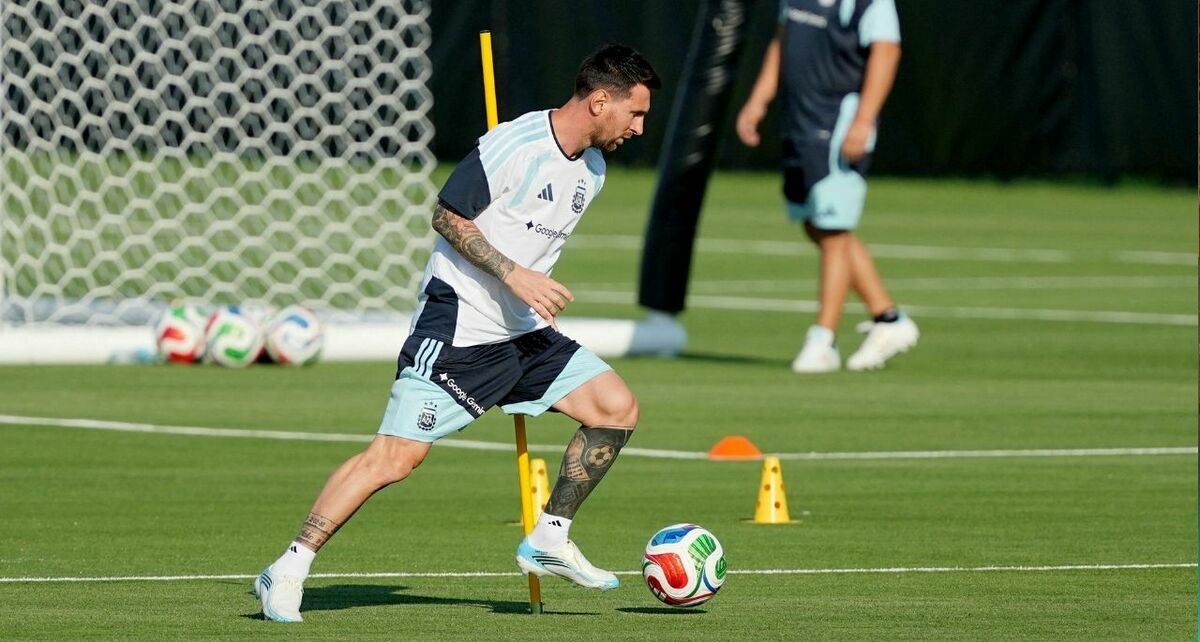 Lionel Messi entrenando en Kansas City (Reuters)