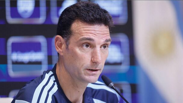 Aficionado recrimina a Lionel Scaloni los amistosos previos a la Copa del Mundo 2026 |Foto: EFE