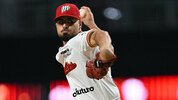Humberto Castellanos dio la única base por bolas del juego (Foto: Diablos Rojos del México)