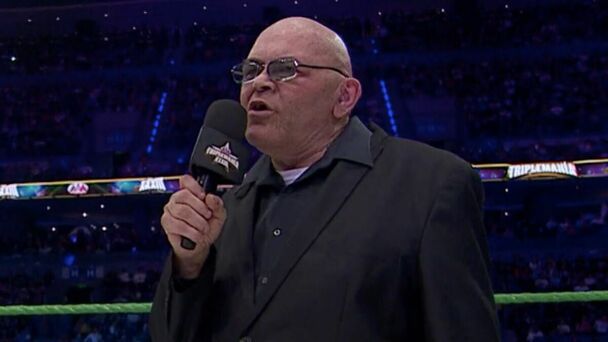 Este es el estado de salud de Konnan después de cirugía mayor, según reportes. (FOTO): Captura.