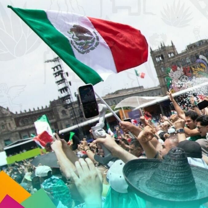 FIFA Fan Festival en el Zócalo durante el México vs. Sudáfrica (@MexicoCity26)