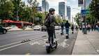Placas y licencia para scooters eléctricos en CDMX: todo lo que debes saber para 2026 (FOTO: IA Gemini)
