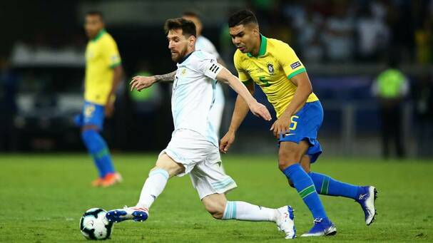 Messi y Casemiro tienen un largo historial de enfrentamientos (Mexsport)