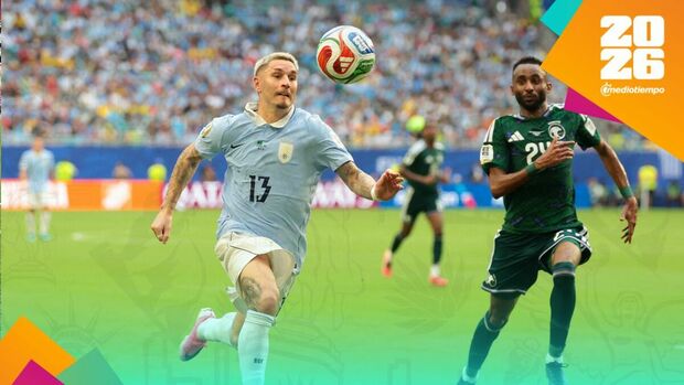 Uruguay y Arabia saudita, entre las mejores playeras del Mundial (Reuters)