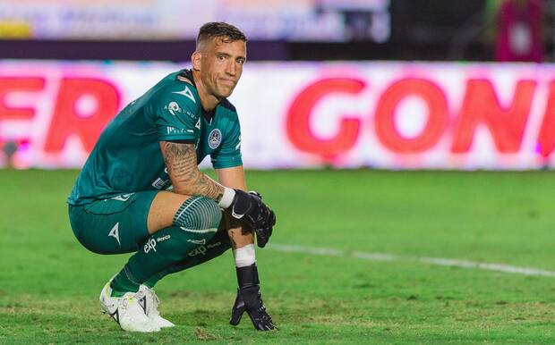 Nikolás Vikonis colaboró en el gol de Pachuca (Foto Mexsport)