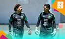 Raúl Rangel y Memo Ochoa son los dos porteros que pelean la titularidad del Tri en el Mundial 2026 (Fotografía: Imago 7)