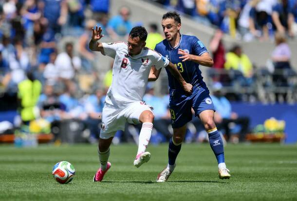 Bosnia venció a Qatar y lo eliminó del Mundial / Reuters