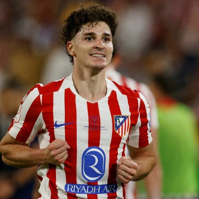 Julián Álvarez con el Atlético de Madrid (Reuters)