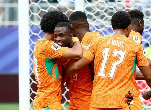 Costa de Marfil se mete a 16vos de Final / Reuters