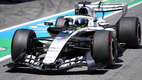 Checo Pérez de nuevo sufrió con su monoplaza. (Foto: Reuters)