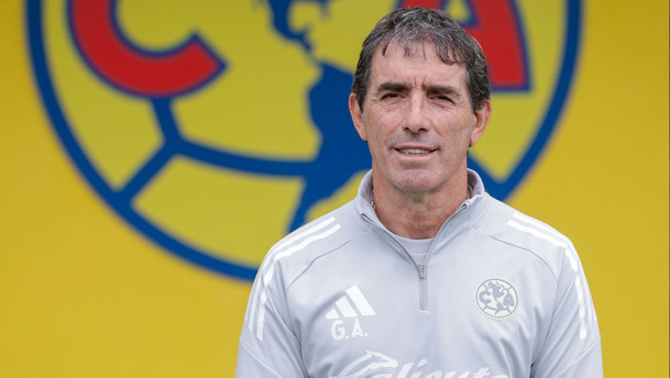 Guillermo Almada fue presentado con el América. (Foto: X @ClubAmerica)