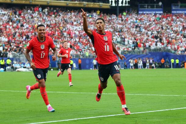 Inglaterra se quedó con el liderato del Grupo L / Reuters