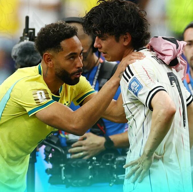 Después de burlarse de Shiogai, Cunha consoló a otros japoneses como Tanaka. (Foto: Reuters)