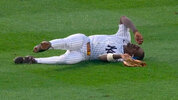 Jazz Chisholm Jr. tras ser golpeado en el Yankees vs. Tigers (Foto: Captura de pantalla)