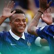 Mbappé ya acumula 17 goles en Mundiales (Reuters)