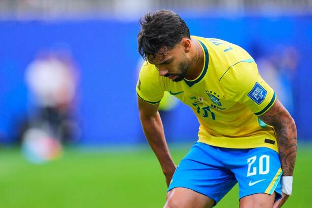 Paqueta acusó molestias en el primer tiempo / Mexsport
