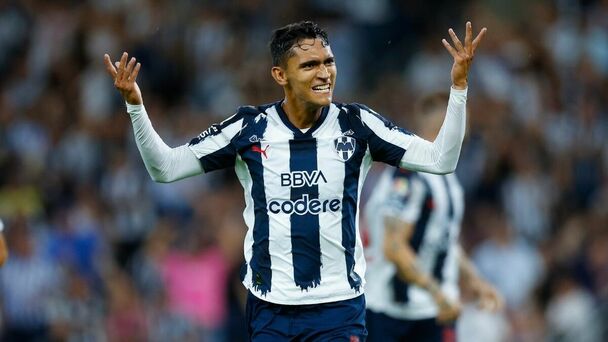 Fidel Ambriz podría recuperarse para el Clásico Regio. (Foto: Imago7)