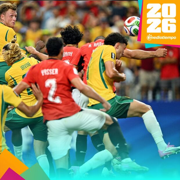 Un partido muy parejo entre Australia y Egipto. (Foto: Reuters)