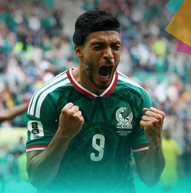 Raúl Jiménez hizo el primer gol en un Mundial (Reuters)