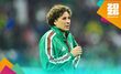 Memo Ochoa no pudo contener las lágrimas tras la eliminación del Tri (Fotografía: Imago 7)